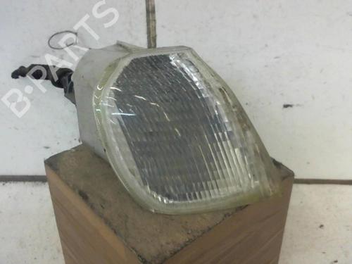 Used Right front indicator Right front indicator 37301996 37301996