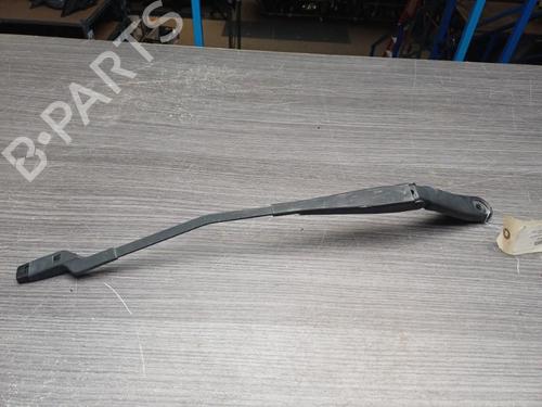 front-windshield-wiper-arm-volvo-v70-iii-135-2007-2008-2009-2010-2011-2012-2013-2014-2015-2016-37318911 main image