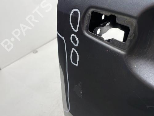 Used Right front door Right front door 37616342 37616342