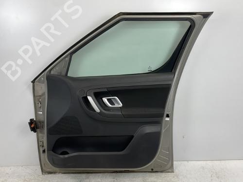 Used Right front door Right front door 37621547 37621547