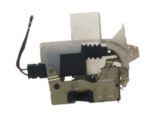 rear-right-lock-renault-espace-iii-je0_-1996-1997-1998-1999-2000-2001-2002-37339441 main image