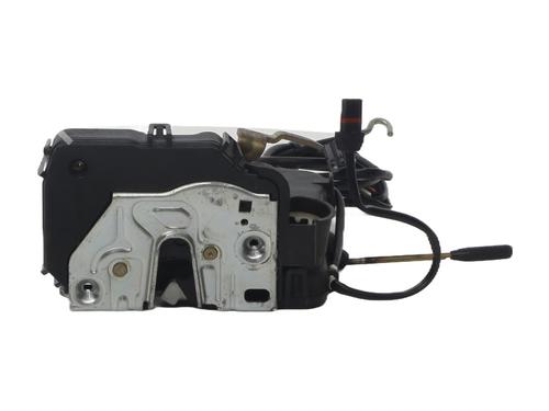 front-left-lock-mercedes-benz-c-class-w203-2000-2001-2002-2003-2004-2005-2006-2007-37341736 main image