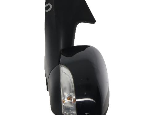 left-mirror-renault-zoe-bfm_-2012-37753613 main image