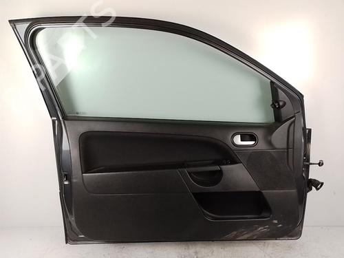 Used Left front door Left front door 37620029 37620029