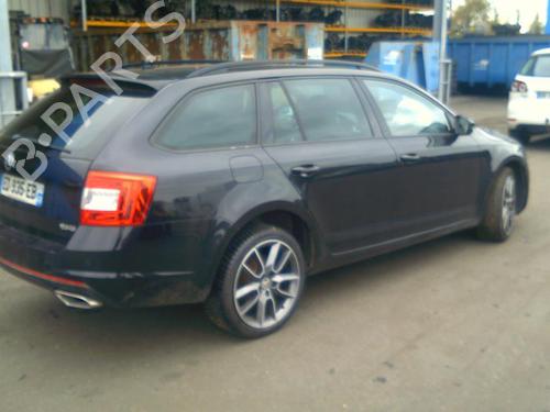 Used Parts SKODA OCTAVIA III Combi (5E5, 5E6) 2.0 TDI RS 4800380