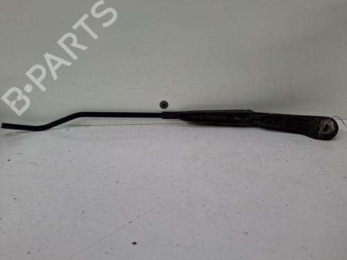 Used Front windshield wiper arm Front windshield wiper arm 37324959 37324959
