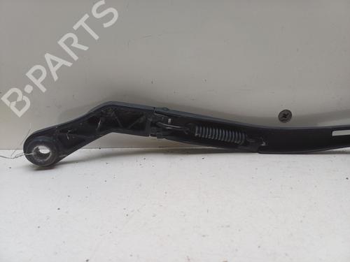 front-windshield-wiper-arm-audi-a4-b7-avant-8ed-2004-2005-2006-2007-2008-37322270 main image