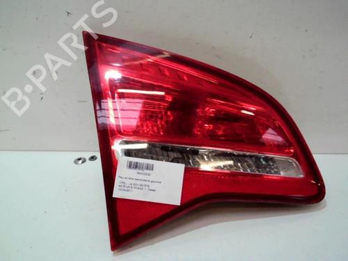 Used Left tailgate light Left tailgate light 37309080 37309080