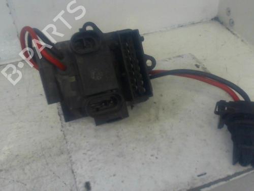 heater-resistor-renault-clio-ii-hatchback-van-sb012_-1998-37298295 main image