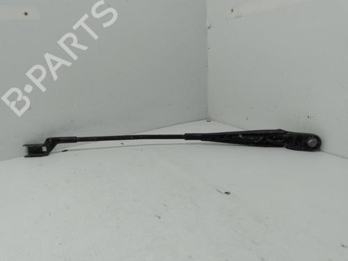 front-windshield-wiper-arm-skoda-roomster-5j7-2006-2007-2008-2009-2010-2011-2012-2013-2014-2015-37321971 main image