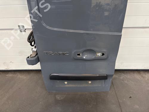 left-tailgate-renault-trafic-iii-van-fg_-2014-37617528 main image