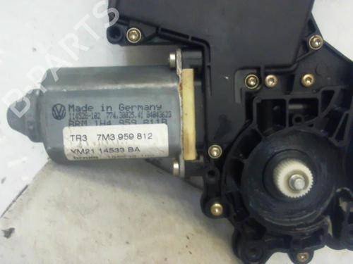 Used Right rear window motor Right rear window motor 37303181 37303181