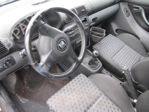 Right taillight SEAT LEON (1M1) 1.9 TDI | BP37299152C35 - Image 4