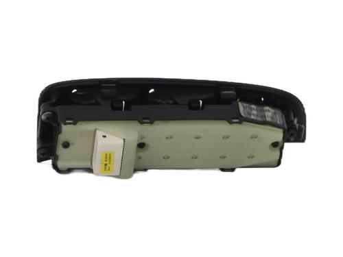 Venstre fortil elrude kontakt Venstre fortil elrude kontakt TOYOTA AVENSIS Estate (_T27_) 2.0 D-4D (ADT270_, ADT270R) (126 hp) 37333952 37333952