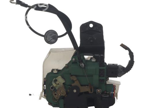 Front left lock VW PASSAT B5.5 Variant (3B6) 1.9 TDI | BP37342524C98 - Image 3