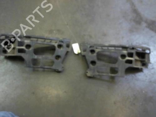 Used Rear bumper bracket Rear bumper bracket 37621687 37621687