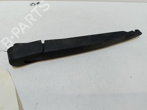 Used Rear windshield wiper arm Rear windshield wiper arm 37311425 37311425
