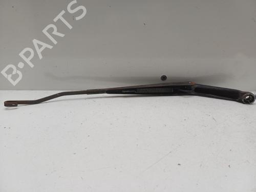 Used Front windshield wiper arm Front windshield wiper arm 37321805 37321805