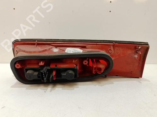 left-tailgate-light-renault-safrane-ii-b54_-1996-1997-1998-1999-2000-37318337 main image
