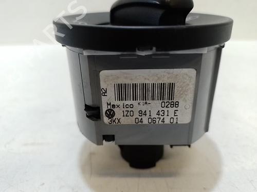 headlight-switch-skoda-octavia-ii-combi-1z5-2004-2005-2006-2007-2008-2009-2010-2011-2012-2013-37311999 main image