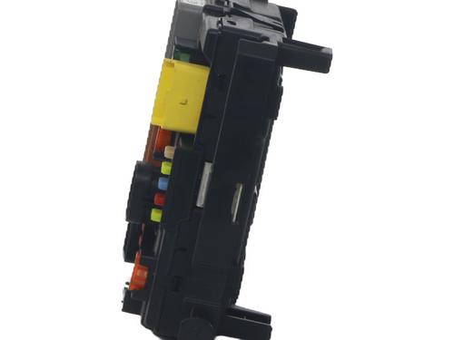 fuse-box-citroen-c3-ii-sc_-2009-37335193 main image