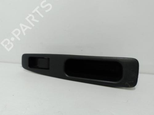Højre bagtil elrude kontakt Højre bagtil elrude kontakt NISSAN QASHQAI I (J10, NJ10) 2.0 dCi (150 hp) 37322534 37322534