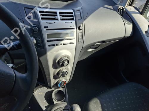 Right front window switch TOYOTA YARIS (_P9_) 1.4 D-4D (NLP90_, NLP90R) | BP37346677I26 - Image 14