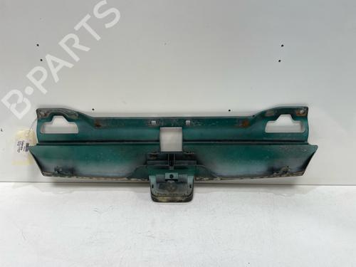 Rejilla Rejilla PEUGEOT 406 (8B) 2.1 TD 12V (109 hp) 37531861 37531861