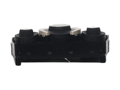 Used Climate control Climate control 37340269 37340269