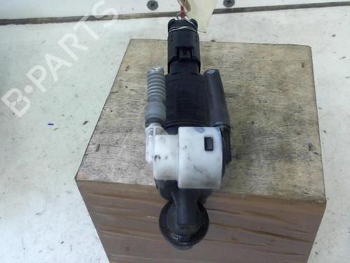 Washer pump PEUGEOT 807 (EB_) 2.2 HDi | BP37299800E24 - Image 3