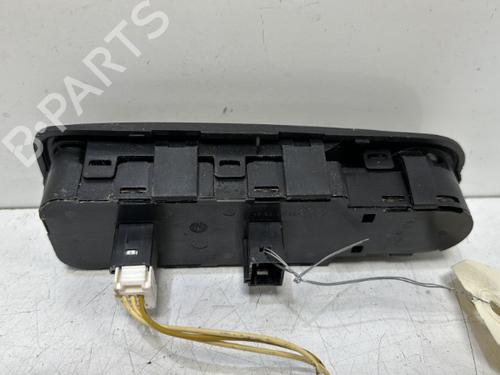 Left front window switch CITROËN C4 Picasso I MPV (UD_) 2.0 HDi 138 | BP37323846I27 - Image 3