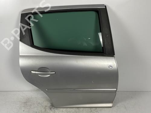 Used Right rear door Right rear door 37622322 37622322