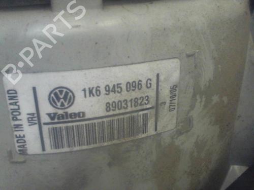 right-taillight-vw-golf-v-1k1-2003-2004-2005-2006-2007-2008-2009-2010-37301378 main image