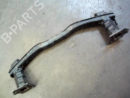 Used Front bumper reinforcement Front bumper reinforcement 37618725 37618725