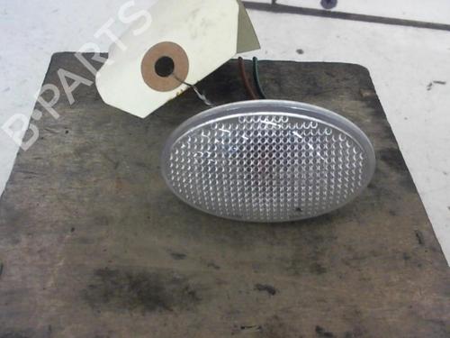 Used Right front indicator Right front indicator 37296670 37296670