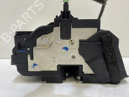 front-right-lock-nissan-juke-f15-2010-2011-2012-2013-2014-2015-2016-2017-2018-2019-37319580 main image