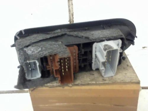 Used Left front window switch Left front window switch 37301217 37301217