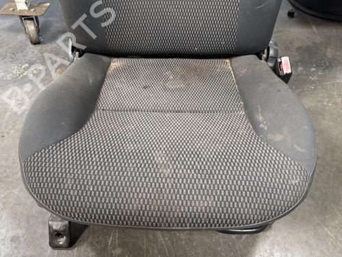Used Right front seat Right front seat 37623007 37623007