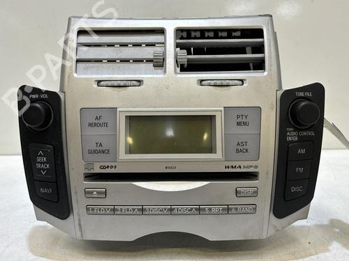 radio-toyota-yaris-_p9_-2005-2006-2007-2008-2009-2010-2011-2012-2013-2014-37325090 main image