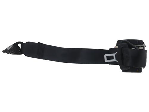 front-right-seatbelt-dacia-sandero-ii-2012-37617835 main image