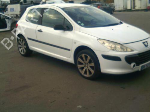 Left headlight PEUGEOT 307 (3A/C) 1.6 HDi | BP37308172C28 - Image 5