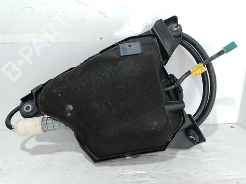 electric-handbrake-citroen-c4-picasso-i-mpv-ud_-2006-2007-2008-2009-2010-2011-2012-2013-2014-2015-37311670 main image