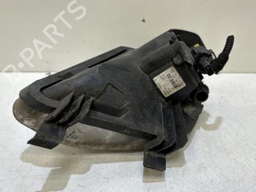 Used Right front fog light Right front fog light 37323872 37323872