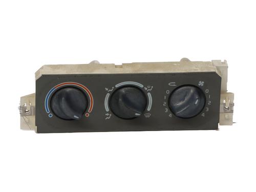 Used Climate control Climate control 37330025 37330025