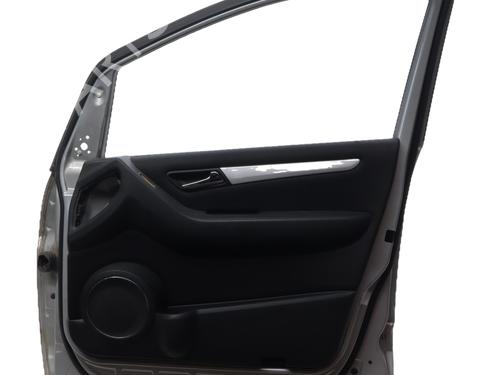 Dør højre fortil Dør højre fortil MERCEDES-BENZ B-CLASS Sports Tourer (W245) B 180 CDI (245.207) (109 hp) 39889881 39889881