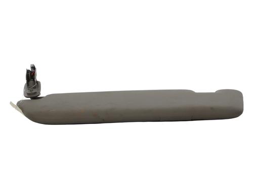right-sun-visor-audi-a4-b6-avant-8e5-2000-2001-2002-2003-2004-2005-37330050 main image