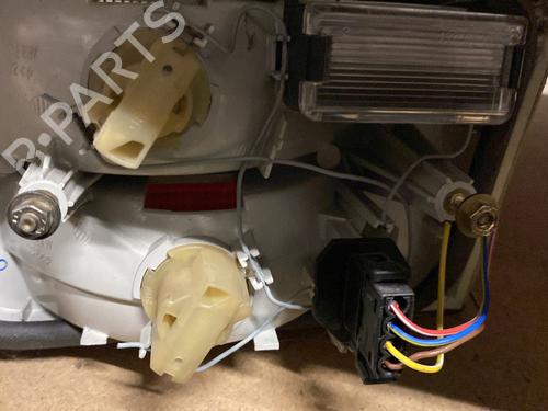 Left tailgate light BMW 5 (E34) | BP37306291C79 - Image 3