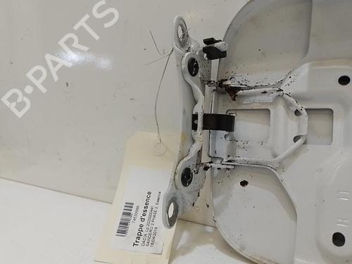 fuel-flap-dacia-sandero-ii-2012-37316942 main image