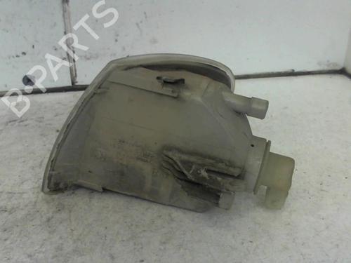 Used Right front indicator Right front indicator 37296593 37296593