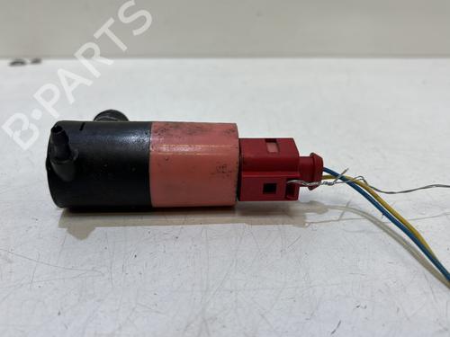 Used Washer pump Washer pump 37326496 37326496